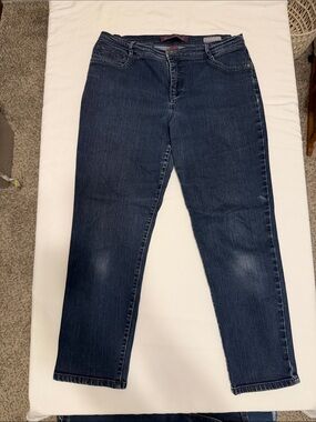 Gloria Vanderbilt Dark Blue Straight-Leg Jeans